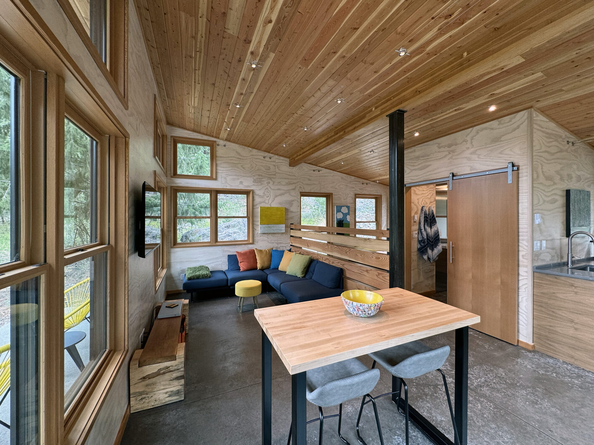 Max's Place — residential architecture, Mazama, WA